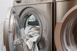 Waschmaschine: Waschmittelohne Mikroplastik